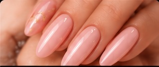 Maniküre bei Lisa Nails Baden-Baden